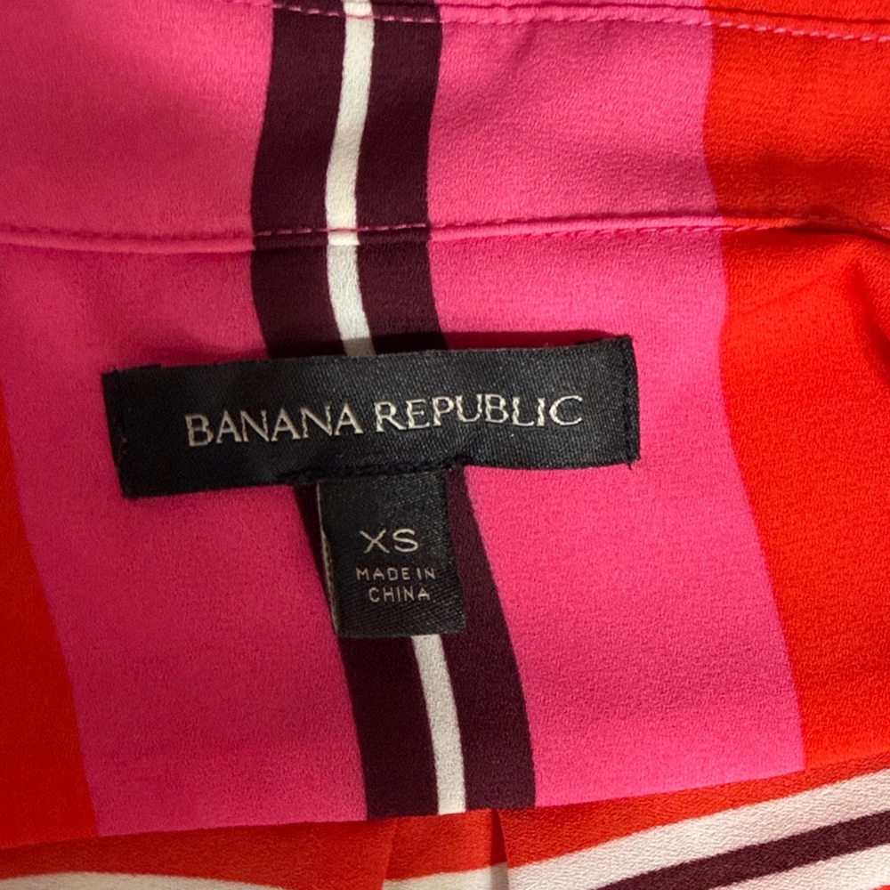 Banana Republic Red and Pink Striped Button Down Shirt - Picture 11 of 15